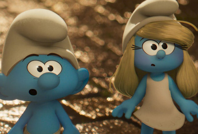Smurf and Smurfette surprised